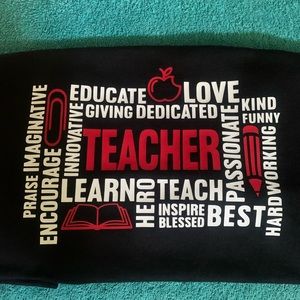 For all the teachers, this is one nice tee to have